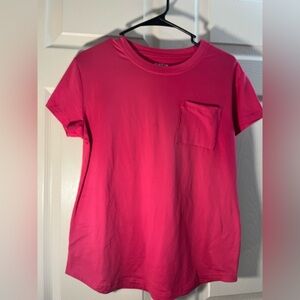 2 Women’s Pocket Tees